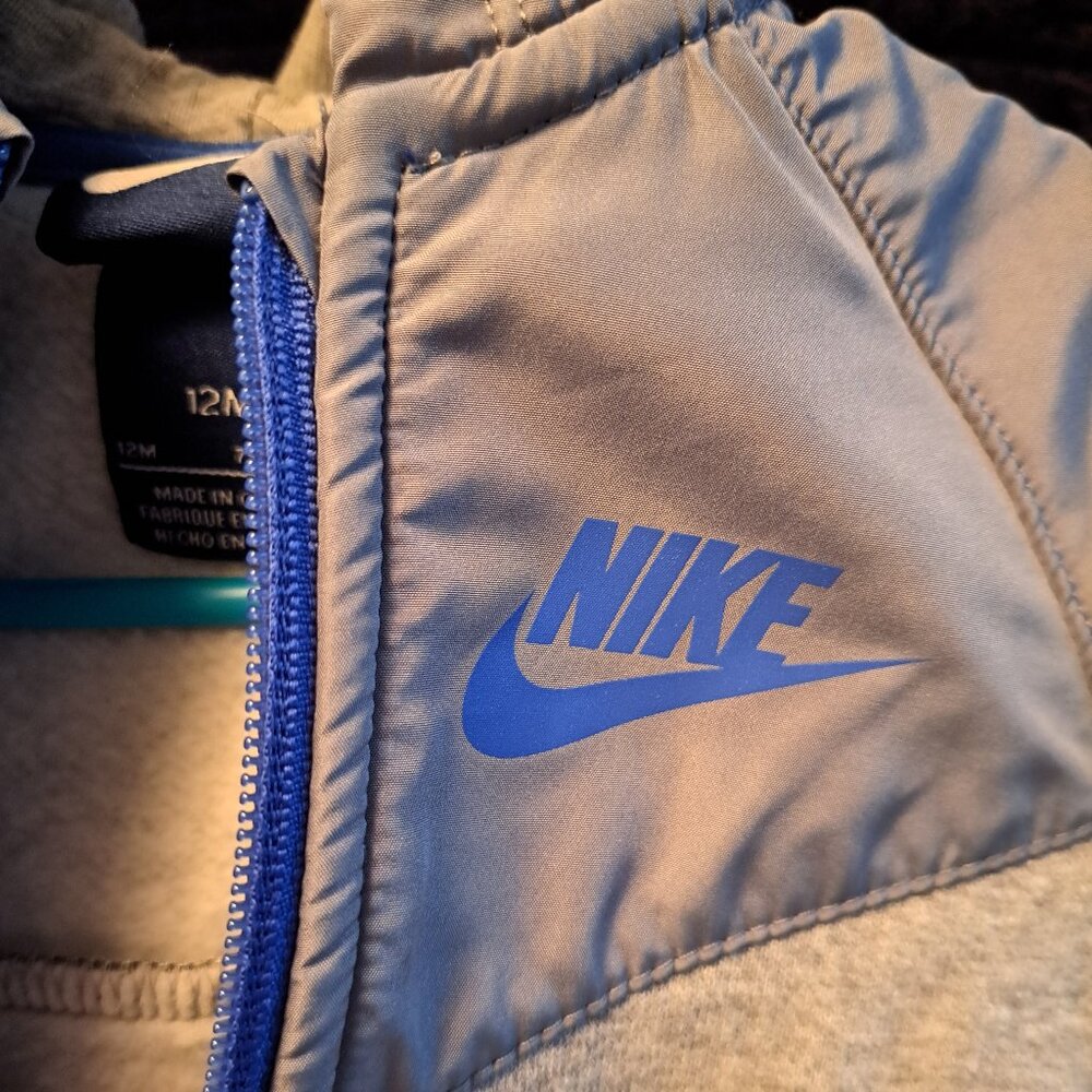 Nike Swoosh Baby Full-Zip Hooded Fleece Jacket/Sweatshirt - Picture 3 of 5